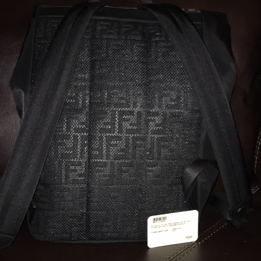Fendi backpack - Picture 3 of 3